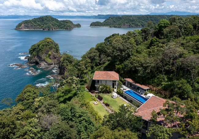 Why Stay Anywhere Else? Experience Luxury at Costa Rica Villa rentals